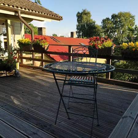Korter Karusselli 25 *