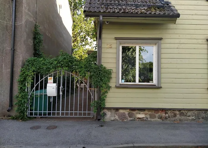 Korter Karusselli 25